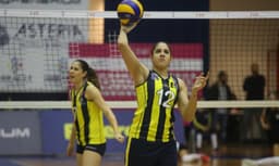 Natália pelo Fenerbahce