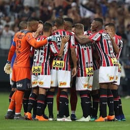 São Paulo faz discurso exaltando sua luta no jogo que eliminou o clube do Paulistão