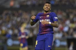 Paulinho (Barcelona) - O jogador da Seleção Brasileira foi titular no confronto entre Barcelona e Celta de Vigo, pelo Espanhol. A equipe blaugrana não teve noite inspirada, e apenas empatou em 2 a 2 no estádio de Balaídos.