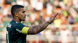 O Palmeiras voltou a vencer após um jejum de três jogos ao superar o Internacional por 1 a 0 na tarde deste domingo pela 2ª rodada do Brasileirão, no Pacaembu. Dudu, autor do gol, e&nbsp;Diogo Barbosa, que deu a assistência, foram os que mais se destacaram na partida. Confira as notas do LANCE! para a atuação do Verdão (por Marcio Porto)<br>