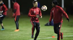 Diego e treino do Flamengo no El Campín