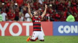 Flamengo 2 x 0 Emelec: as imagens da partida