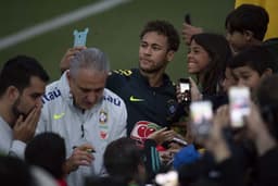 A Seleção Brasileira enfrenta a Croácia neste domingo. No dia 10 o duelo é contra a Áustria. Assim encerra os amistosos antes da Copa. O LANCE! mostra como os canarinhos se saíram nos testes pré-Copa nos últimos Mundiais