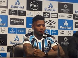 Marinho - Apresentação no Grêmio