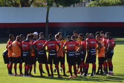 Atlético-GO treino