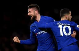 Chelsea - Giroud e Hazard