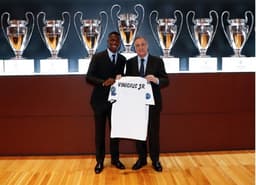 Vinicius Júnior é apresentado no Real Madrid