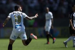 Mesmo com a boa partida de Gabriel, o Santos saiu derrotado pelo Atlético-MG por 3 a 1, no Independência. Falhas individuais de Victor Ferraz e de Luiz Felipe, além da infelicidade de Cuca nas mexidas, prejudicaram o time. Veja as atuações na galeria abaixo. (Por Alexandre Guariglia)