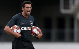 Alberto Valentim – Botafogo