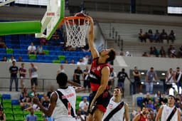 Com 18 pontos, Rafael Mineiro sobrou na vitória sobre o Vasco. Foto: Staff Images / Flamengo