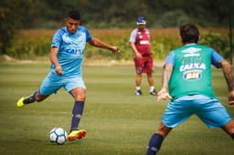 O jovem Ederson fez sua estreia contra o Botafogo