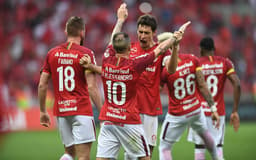 Internacional 2 x 1 Vitória: as imagens da partida