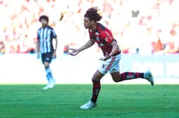 Willian Arão