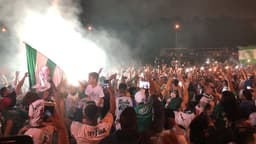 Torcida do Palmeiras no Aeroporto de Guarulhos