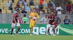 César tem tudo para ser o titular do Fla na reta final do ano