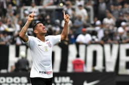 Com um a menos durante todo o segundo tempo, o Corinthians foi valente, saiu na frente, mas acabou cedendo empate por 1 a 1 diante do São Paulo. Ralf marcou o gol do Timão e foi o melhor da equipe. Veja as notas para o Corinthians (Por Alê Guariglia - superraiox@lancenet.com.br)&nbsp;