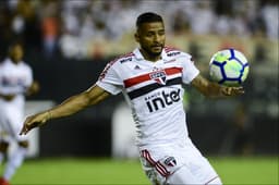 GALERIA: As imagens de Vasco 2 x 0 São Paulo. Na imagem, Reinaldo