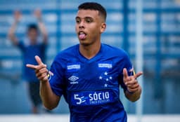 Vinicius Popó (atacante de 17 anos do Cruzeiro)