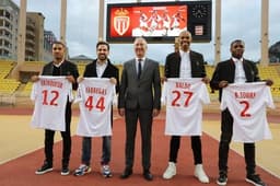 Vainqueur, Fàbregas, Naldo e Ballo-Touré