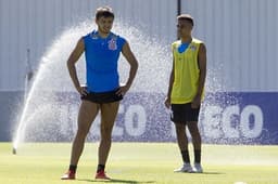 Romero em treino do Corinthians