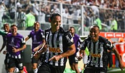 Atlético MG 3 x 2 Danubio: as imagens da partida