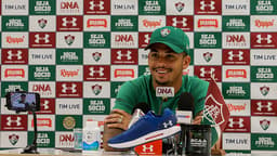 Luciano - Coletiva Fluminense