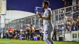 Robinho deu a assistência para o gol de Rodriguinho, que garantiu os três pontos da Raposa diante do Huracán-ARG