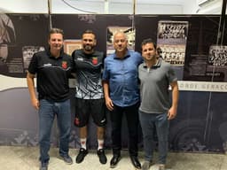 Leandro Castan acertou renovação com o Vasco até 2022