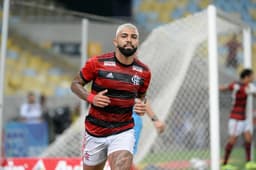 O Flamengo criou inúmeras chances e venceu o Madureira por 2 a 0. Apesar de perder algumas oportunidades claras, Gabriel Barbosa mostrou faro de artilheiro ao fazer os dois do Rubro-Negro no Maracanã. Veja as notas da equipe da Gávea dadas pelo LANCE!. Por João Vítor Castanheira (joaovitor@lancenet.com.br)