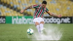 O Fluminense não teve problemas para vencer o Luverdense por 2 a 0 e se garantir na quarta fase da Copa do Brasil. Yony González e Luciano marcaram os gols do triunfo tricolor. Veja as notas do LANCE! por Paulo Victor Reis (reporterflu@lancenet.com.br).