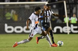 Lucas Mineiro começou a jogada do primeiro gol do Vasco