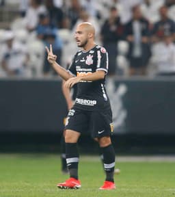 Jogador fez sua estreia com a camisa do Corinthians na noite do último sábado