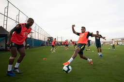 Treino da Seleção - Fernandinho