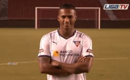 Antonio Valencia anunciado na LDU