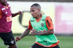 Otero será mais uma arma defensiva para o técnico Rodrigo Santana