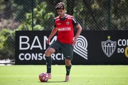 Matheus Mancini não estava sendo aproveitado no clube e foi liberado pelo Galo para jogar em Portugal