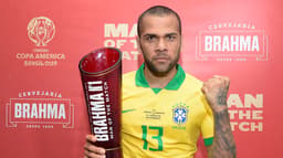 Daniel Alves Brasil x Argentina