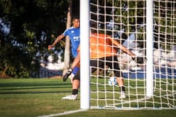 Foi o último trabalho com adversários externos antes do retorno ao calendário oficial do clube