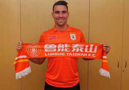 Moisés - Shandong Luneng