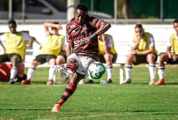 Flamengo x Ponte Preta - (Sub-20)