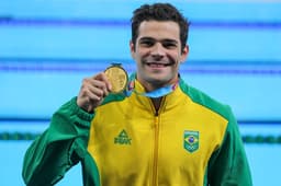 Marcelo Chierighini é ouro nos 100m livre