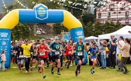 Largada da CamelBak Mountain Race 2018, no Hotel Le Canton, em Teresópolis. (Divulgação)