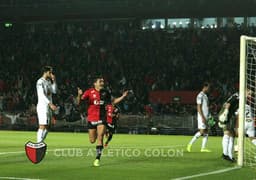 Colón x Atlético-MG - Luis Rodríguez