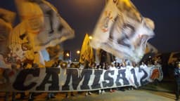 Camisa 12 apoia o Corinthians