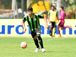 O América-MG começou bem o Brasileiro sub-20, mas não conseguiu manter  a performance para conseguir a classificação à outra fase