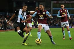 Aston Villa x Newcastle