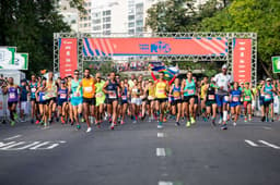 Largada dos 10km da Maratona do Rio. (Divulgação)