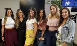 Mirelle Moschella, Luana Alves, Karen Realli, Laurinha Cintra, Milena Magrini e Bruna Unzueta no evento de domingo