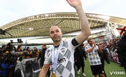 Iniesta - Vissel Kobe