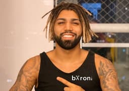 Gabigol com dreadlocks